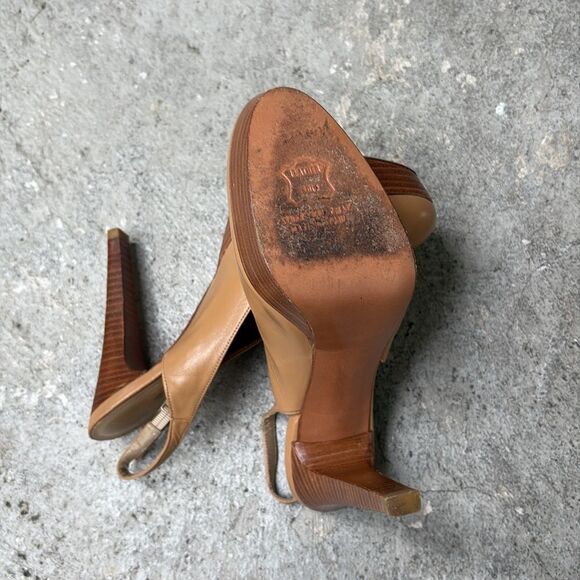 Stuart Weitzman platform sling backs - Picture 7 of 9